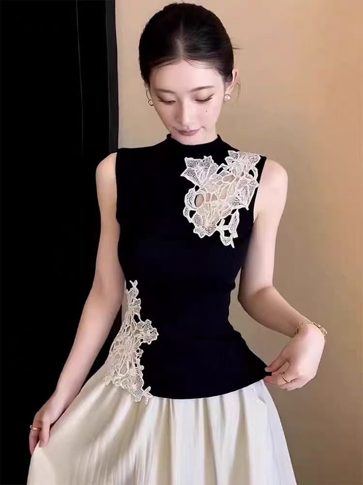 Black Lace Sleeveless Top
